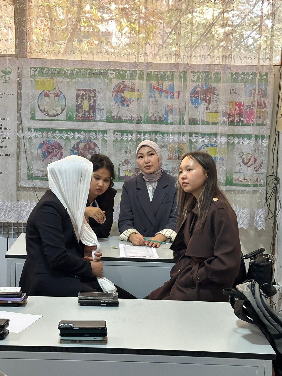 photo_5472142258045319849_y