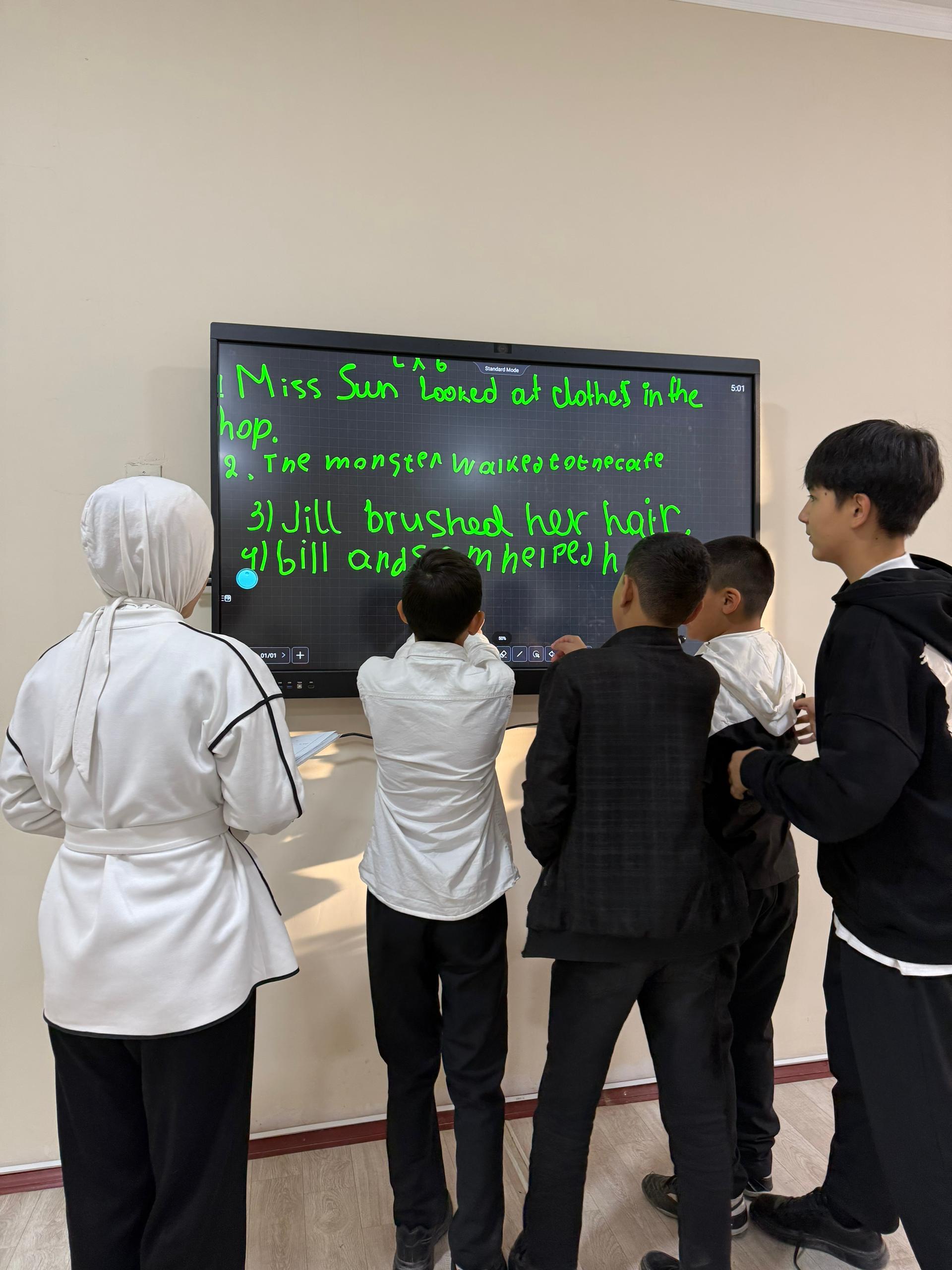 204f4d3f-4747-456c-a74d-406042a22db3