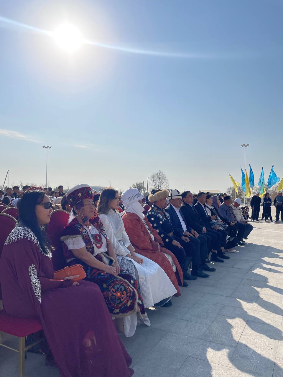 photo_5188222199402725305_y