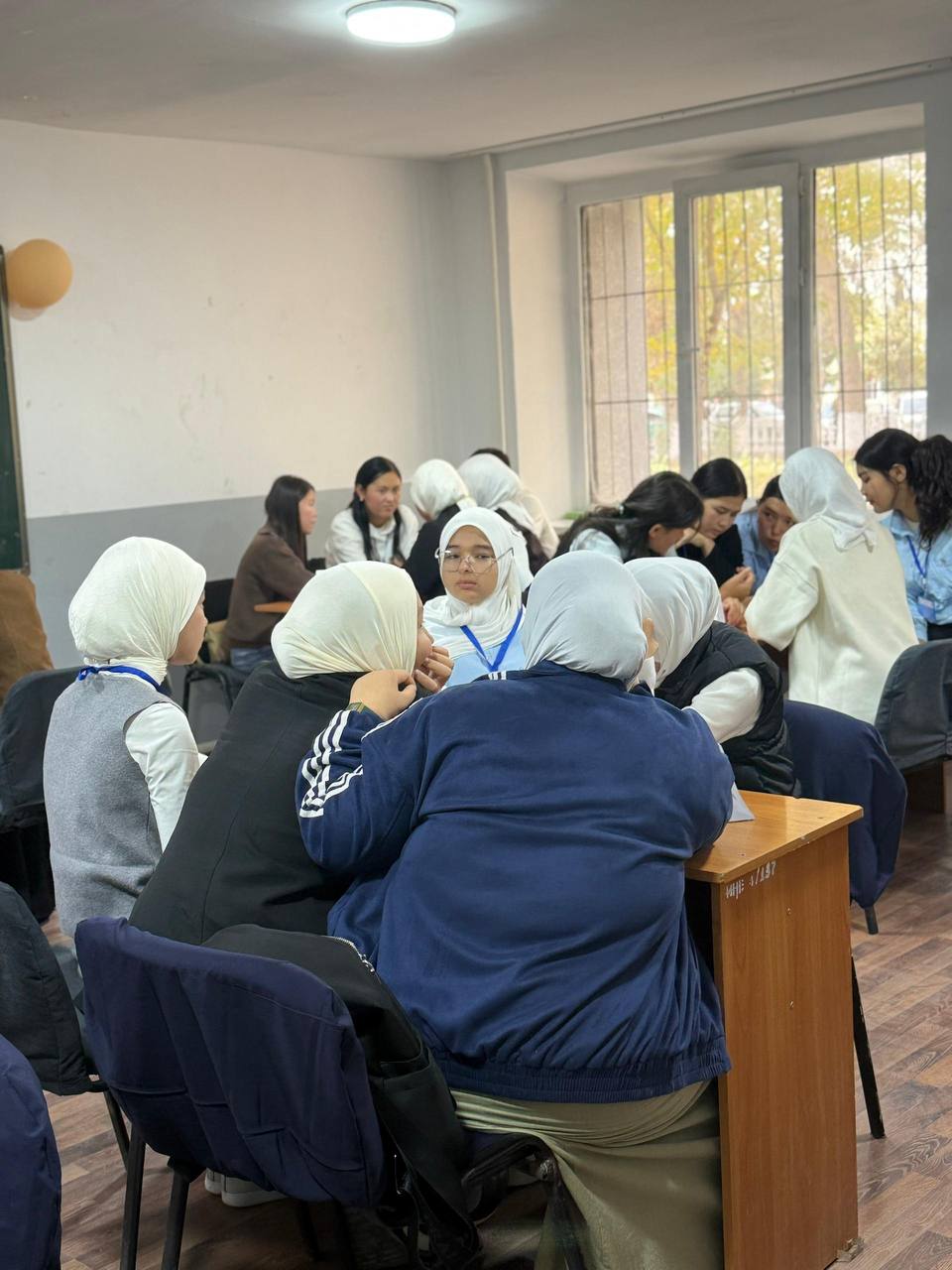 photo_5188154884380292586_y