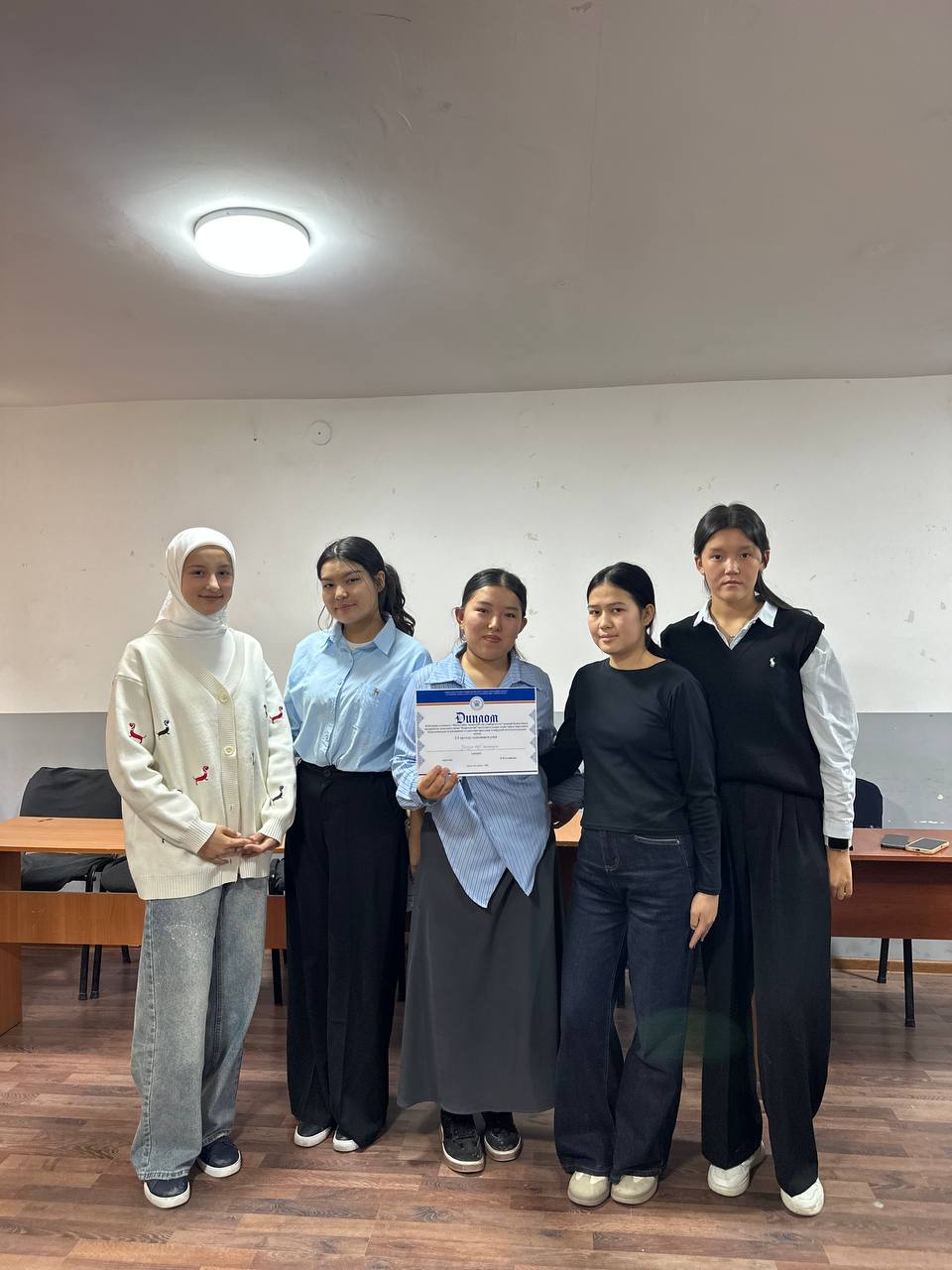 photo_5188154884380292587_y