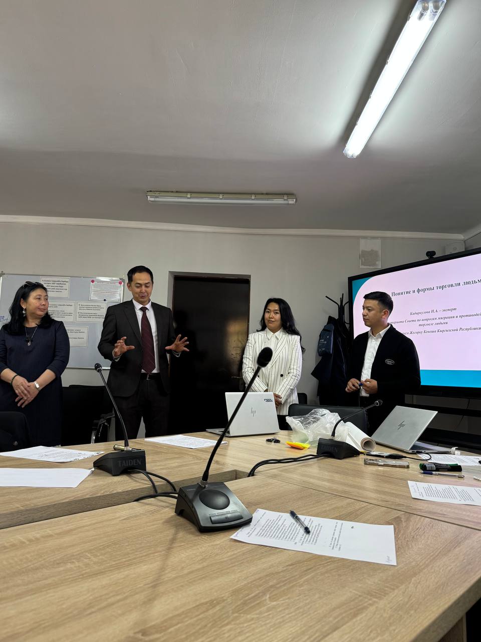 photo_5190645540210210175_y