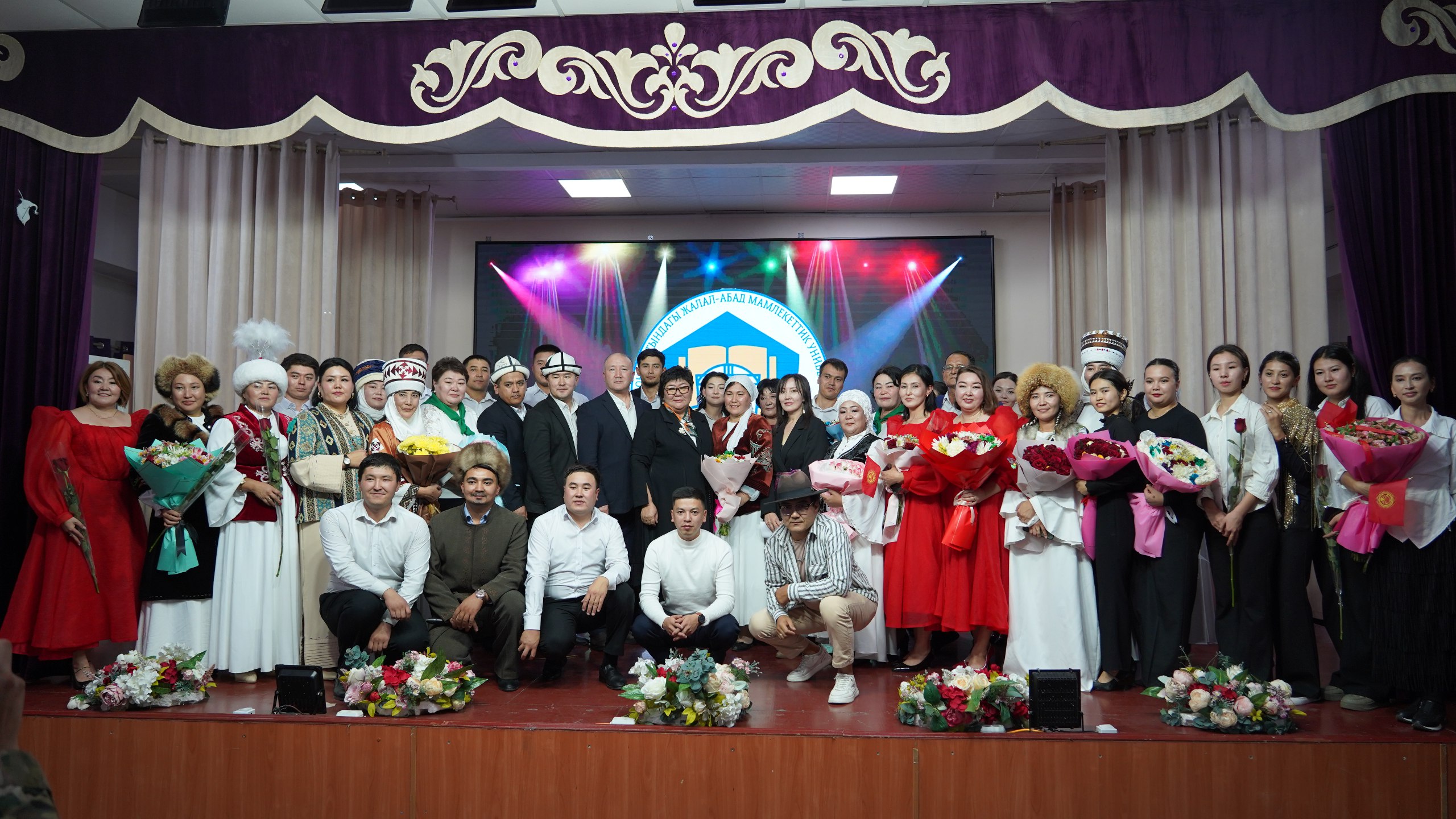 photo_5195358394939209601_w