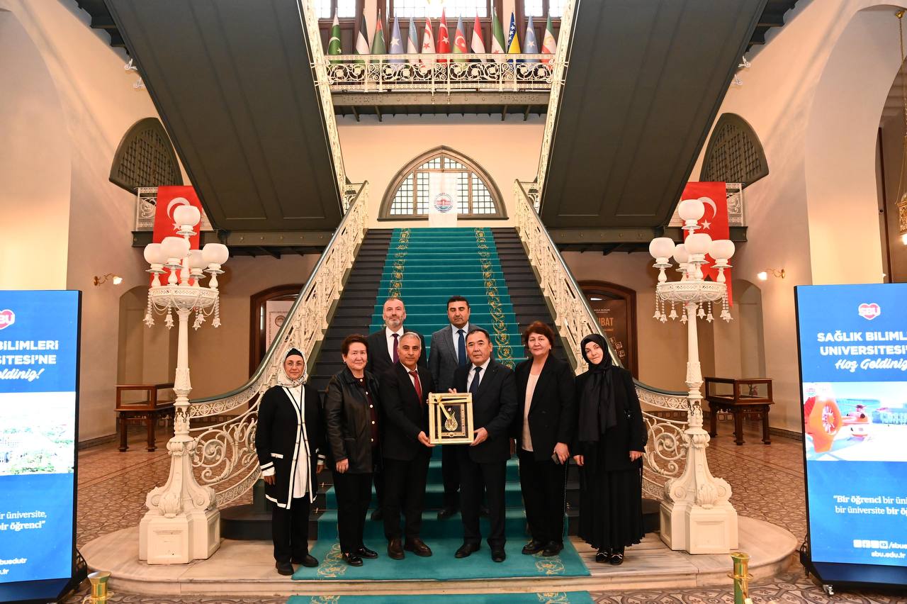 photo_5195358394939210041_y