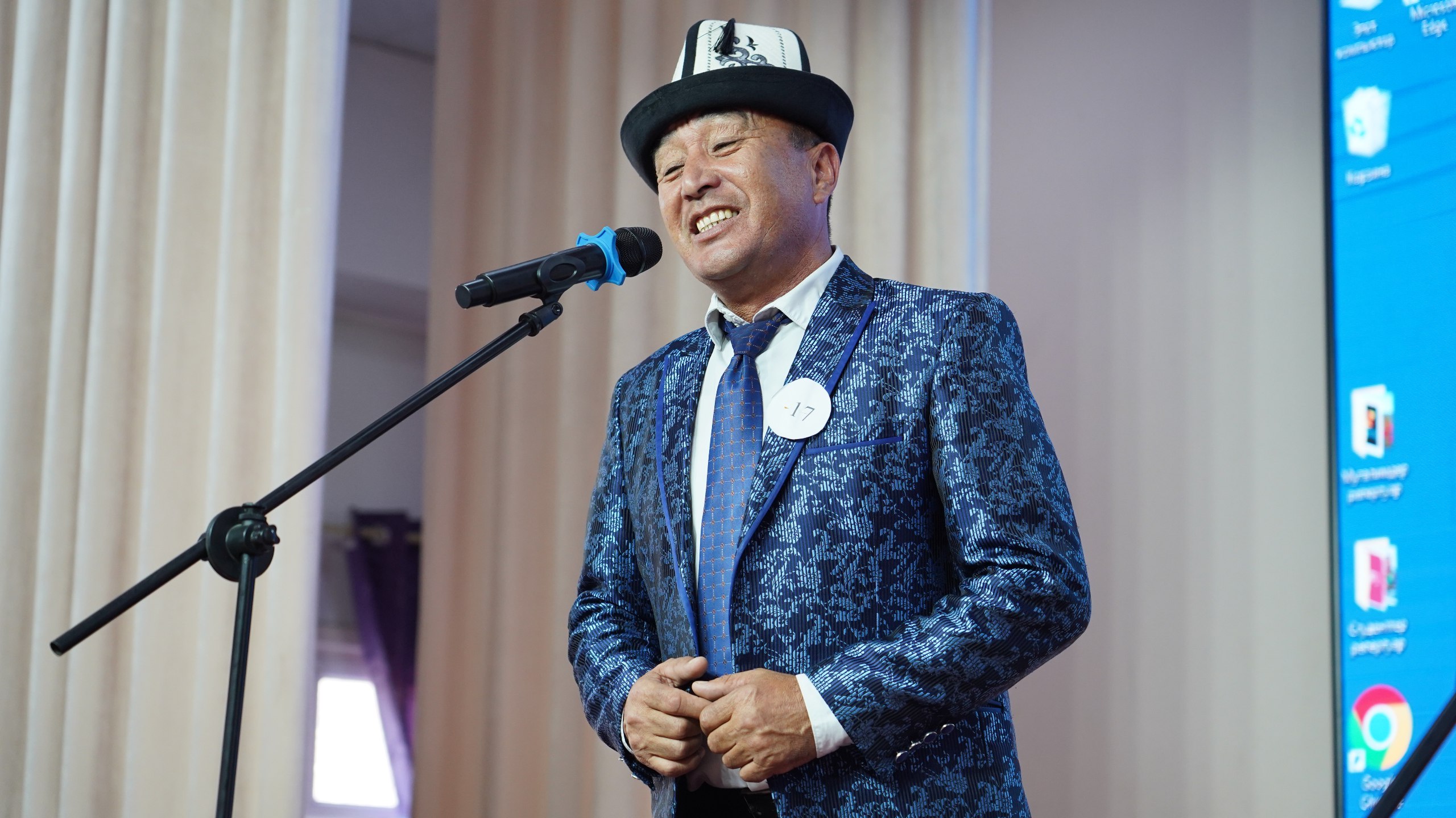 photo_5195358394939210167_w