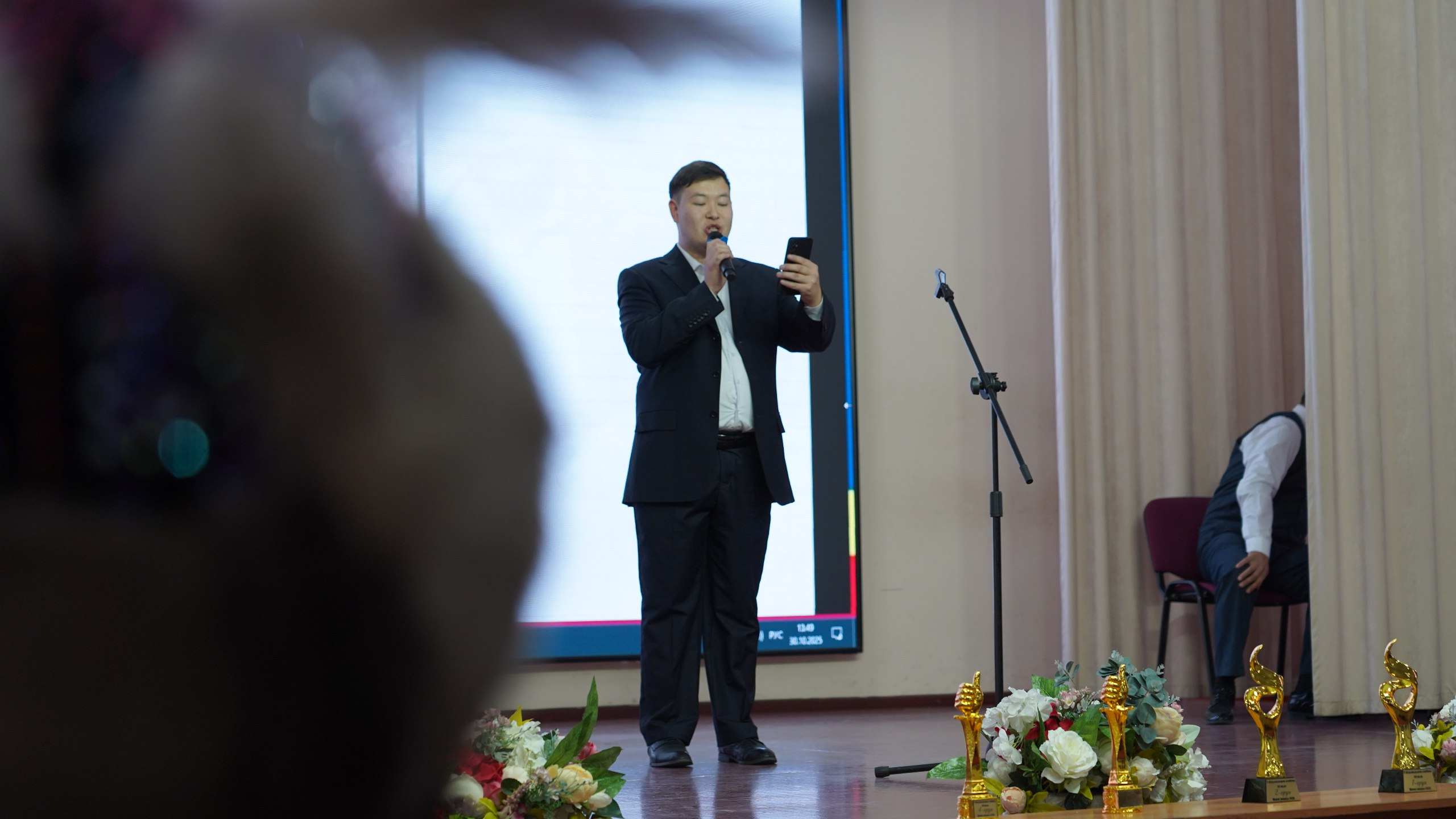 photo_5195358394939210168_w