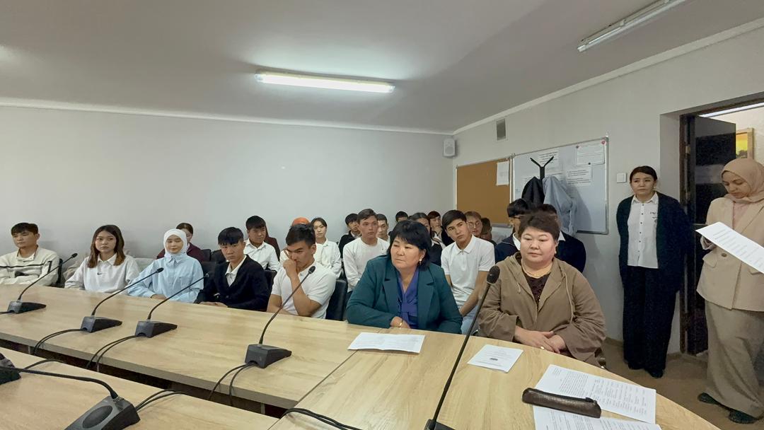 221ece53-dca9-4b8b-a8d6-7dcc7c1d130c