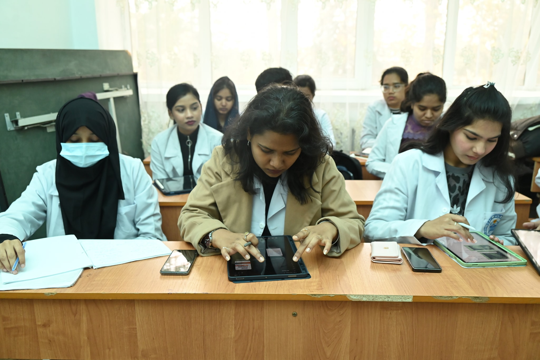 576099253_855190520187791_3936576021466270942_n