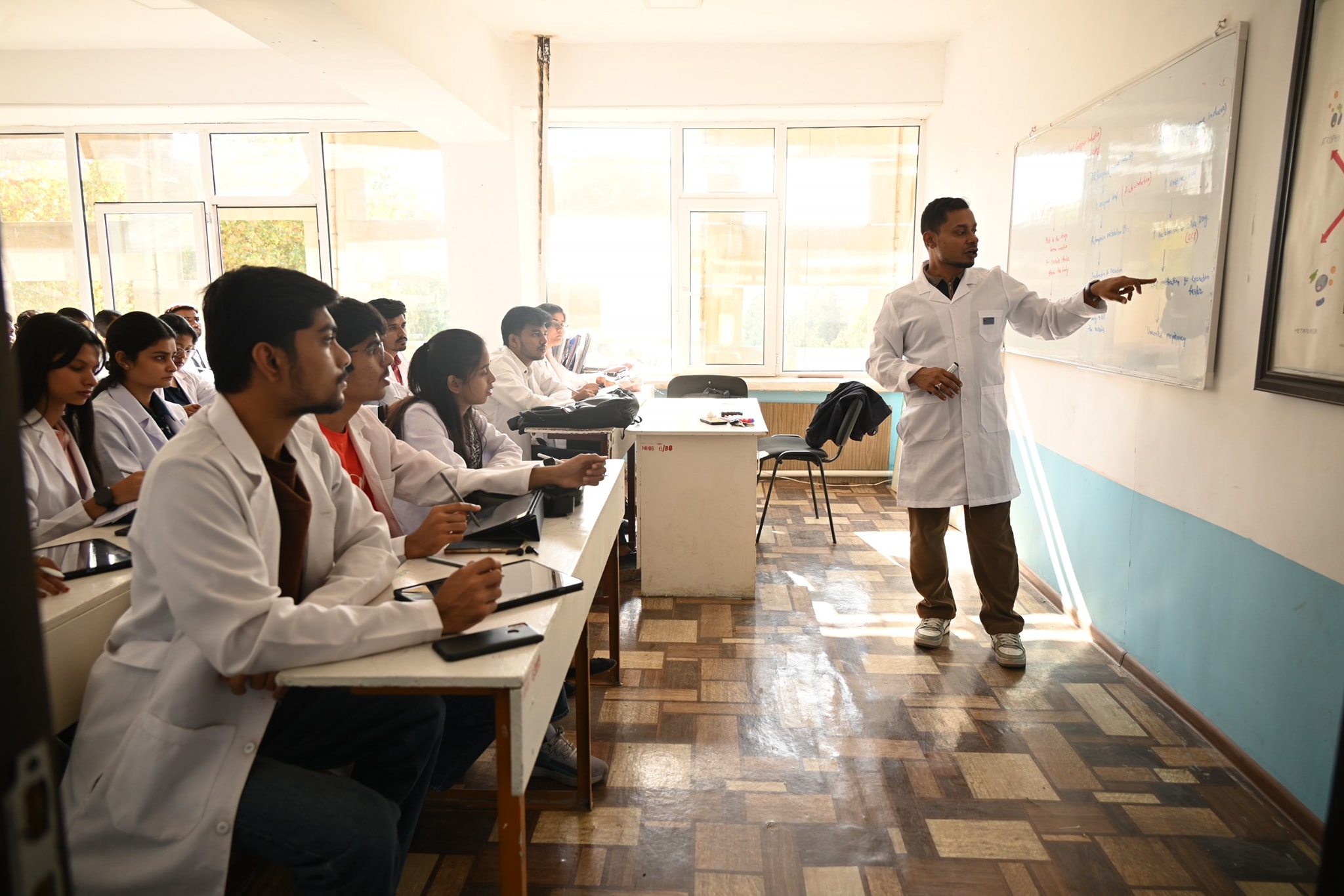 571331625_851745730532270_4021066853916978184_n