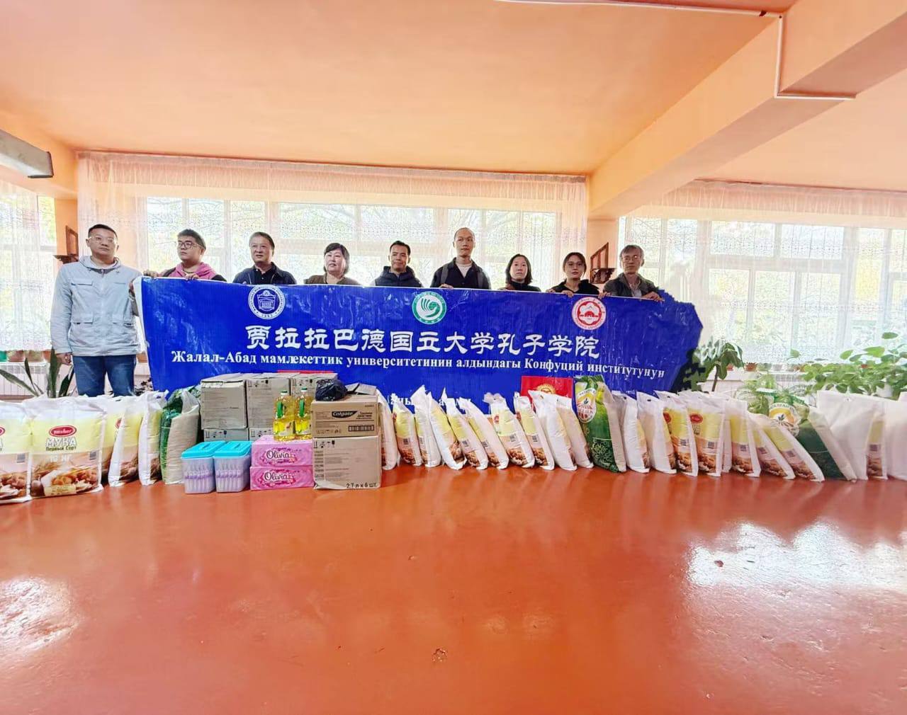 photo_5219891024799403053_y