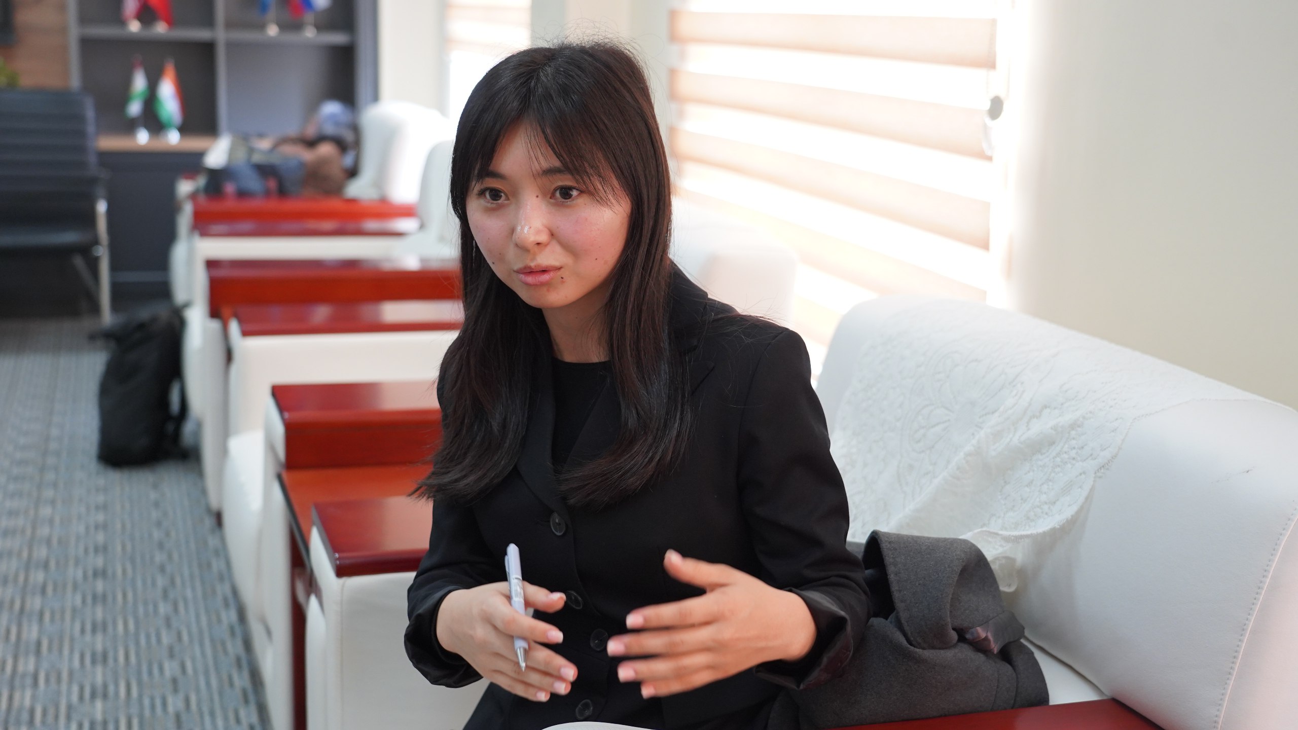 photo_5217435566226477500_w