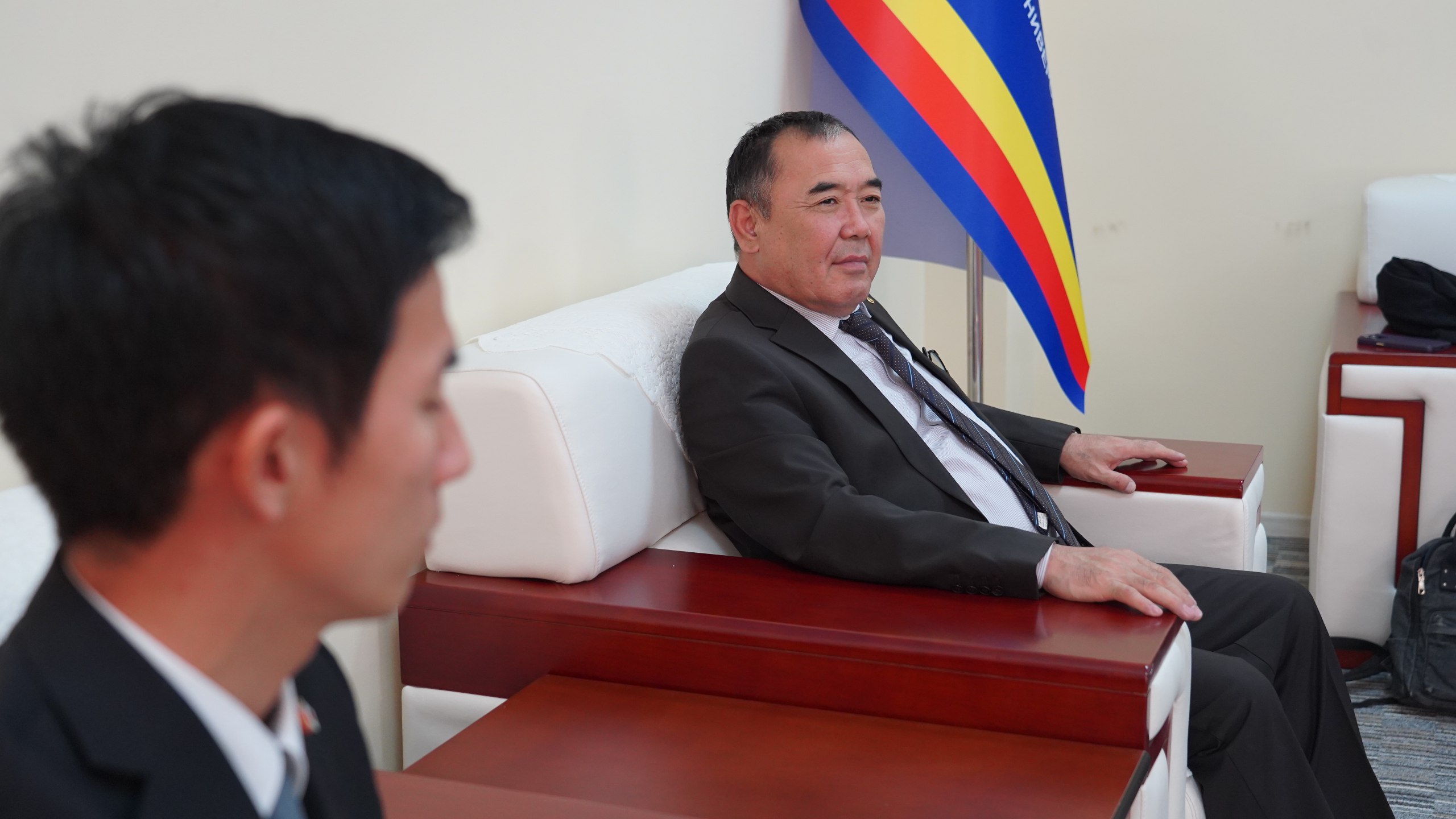 photo_5217435566226477494_w