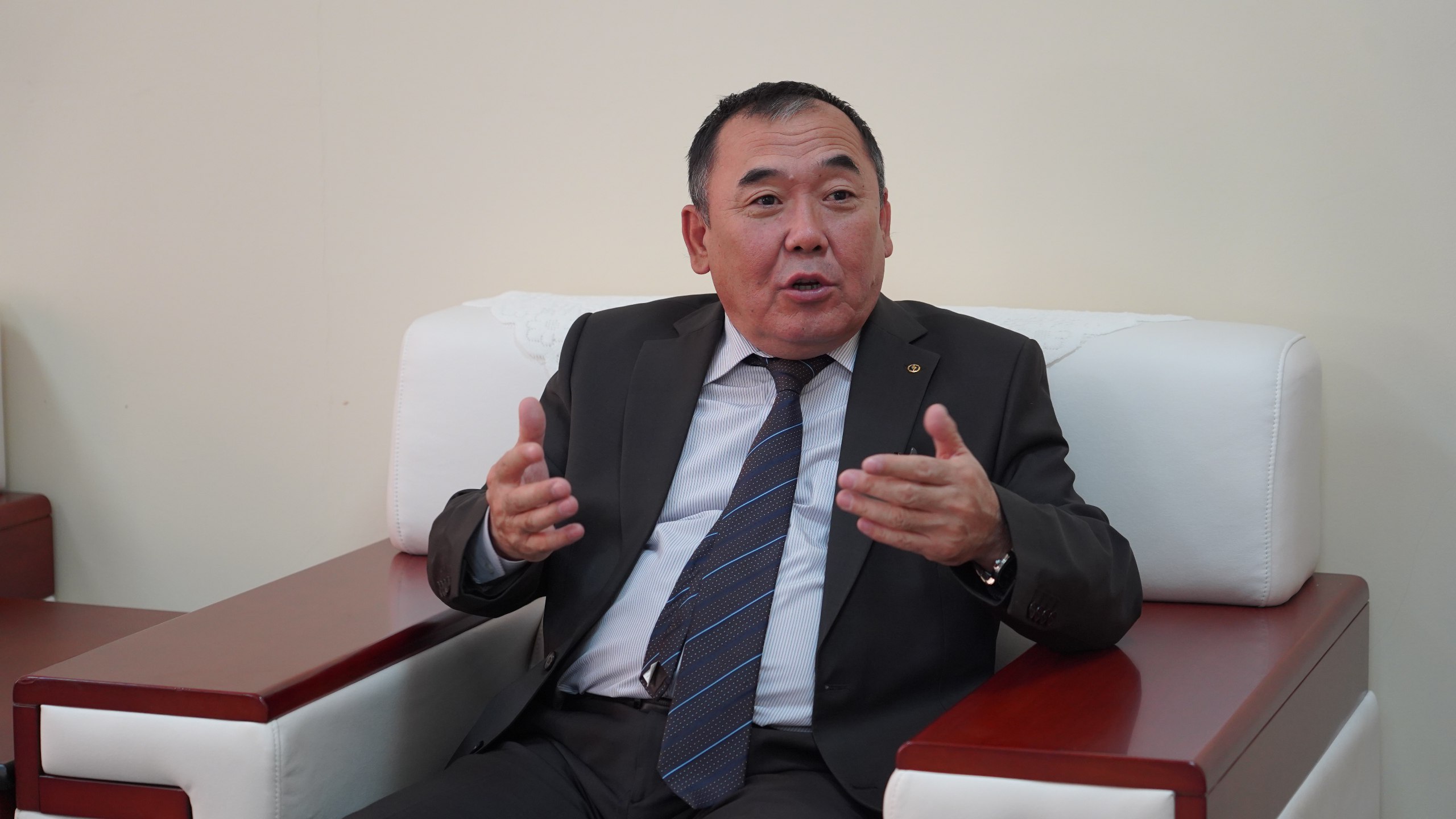 photo_5217435566226477488_w