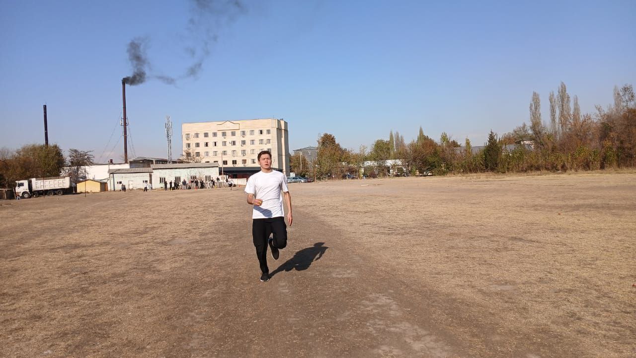 photo_5231425095048302099_y