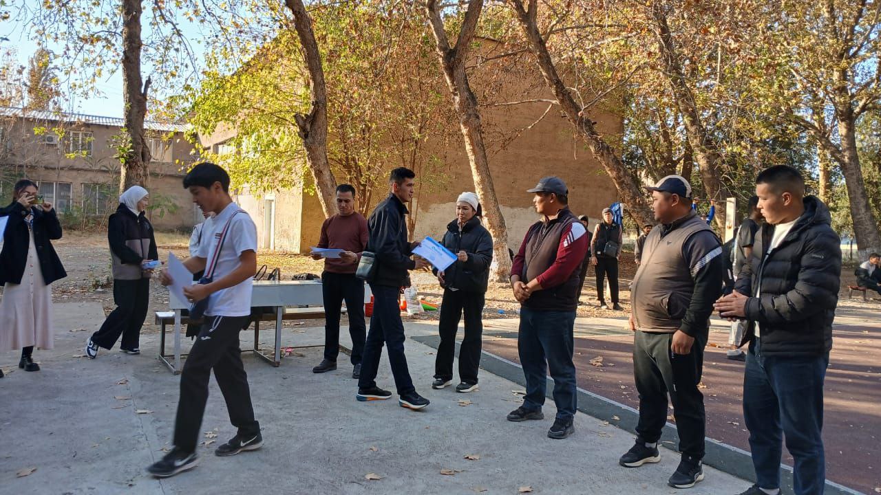 photo_5231425095048302096_y