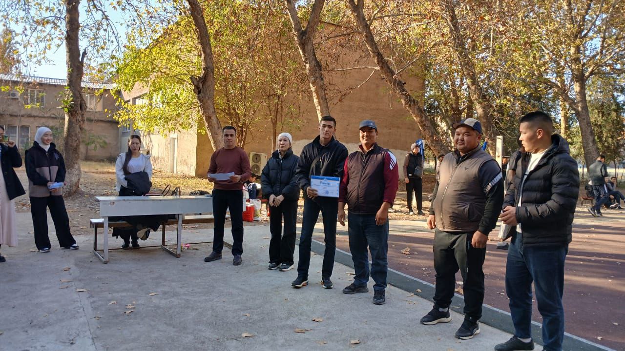 photo_5231425095048302095_y