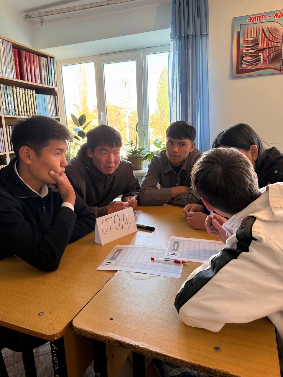 photo_5219862227043683867_y