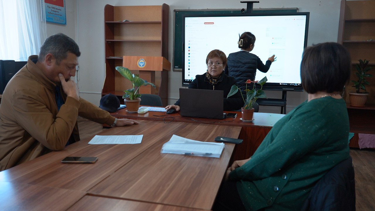 photo_5233302493972859700_y