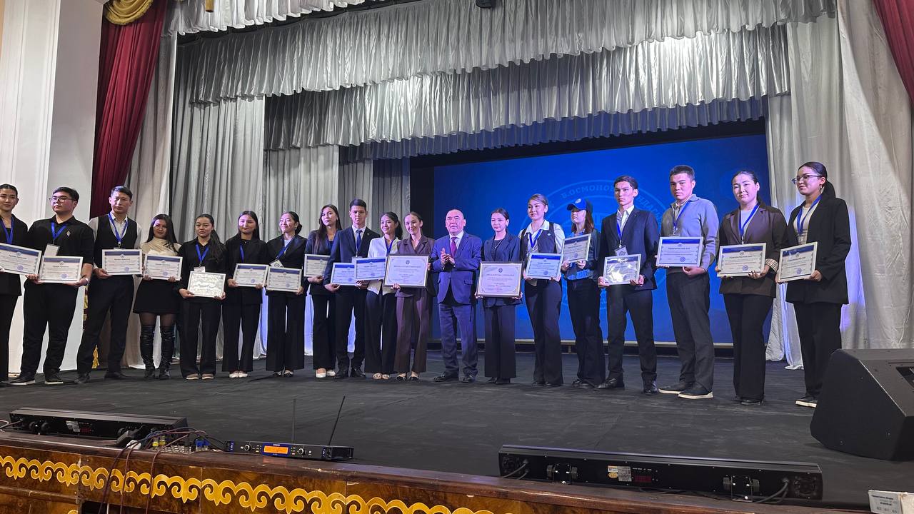 photo_5235484341654195699_y