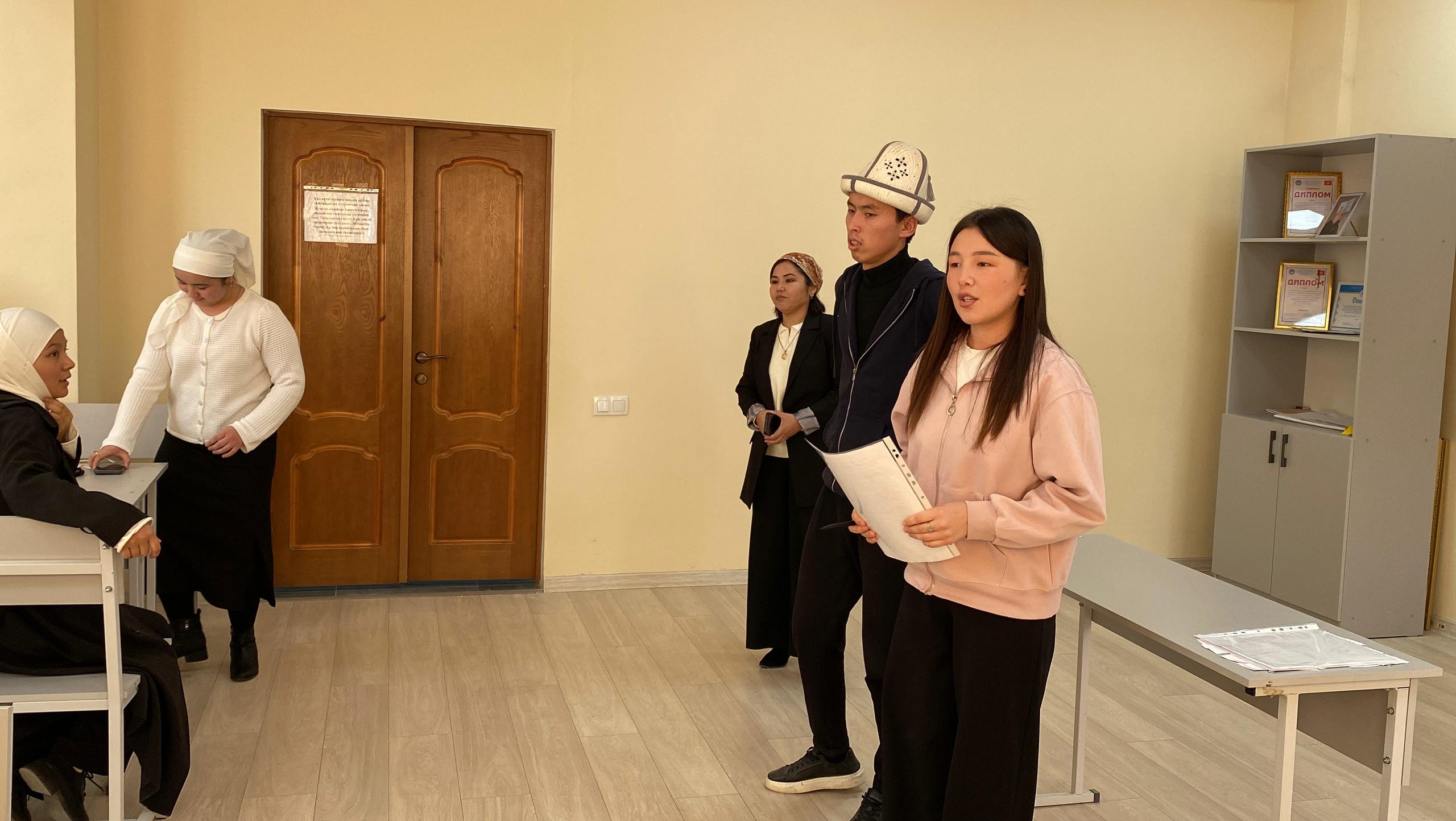 b940d483-997a-4db3-b88b-0de8ba4c8059