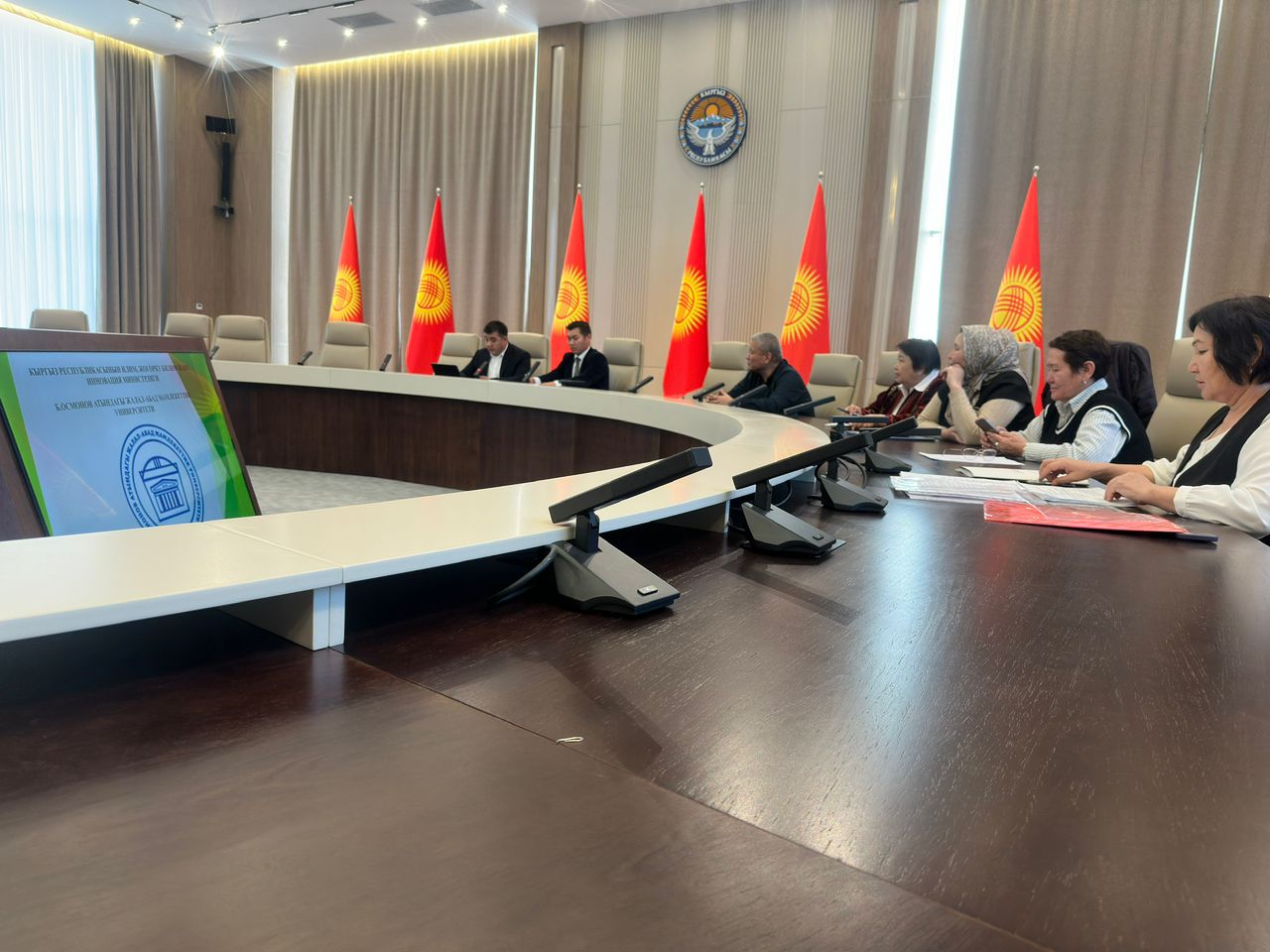 80690438-9225-4214-bff7-4571fc936b42