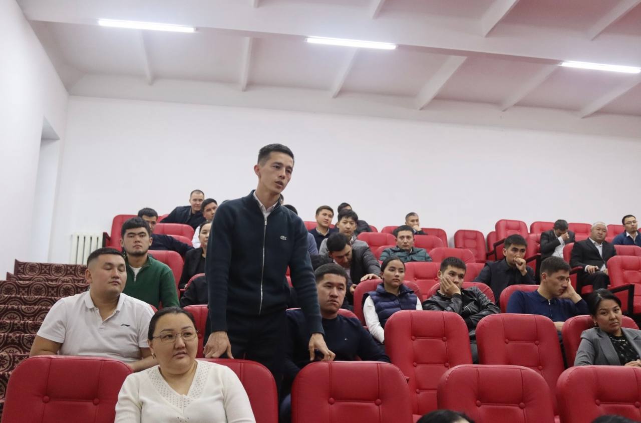 photo_5255889692622786573_y