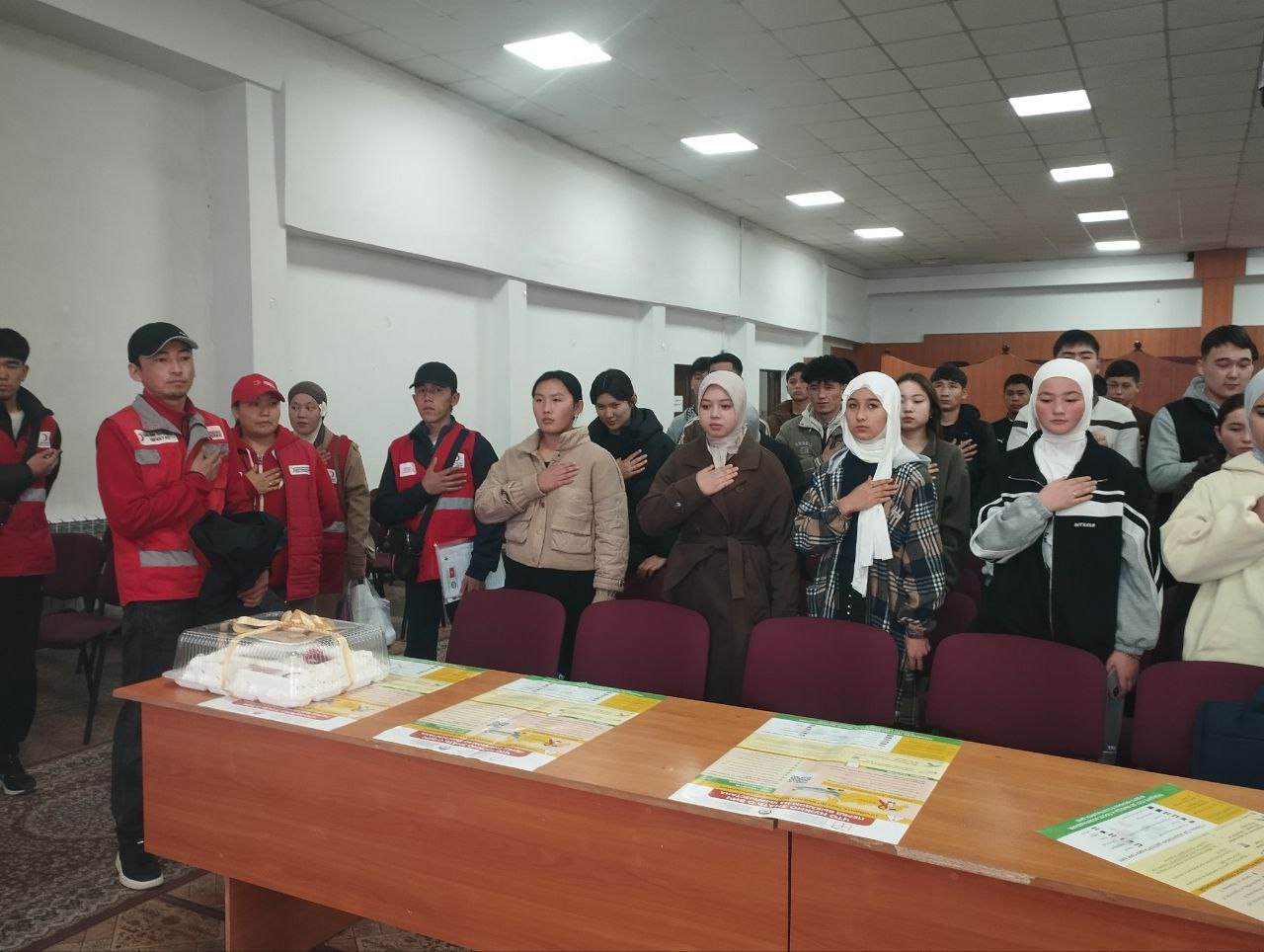 photo_5260246215390072055_y