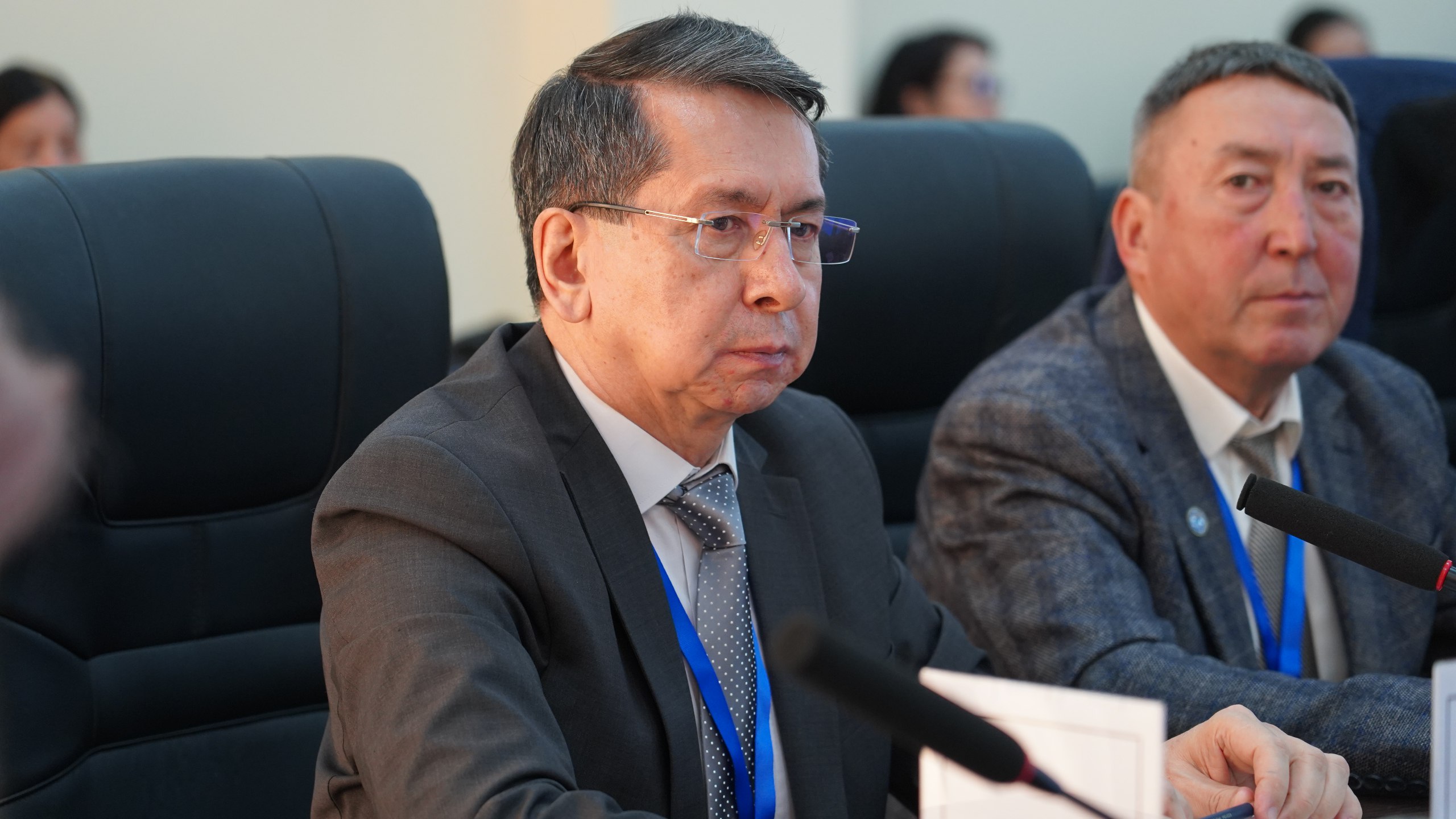 photo_5260324843356360720_w