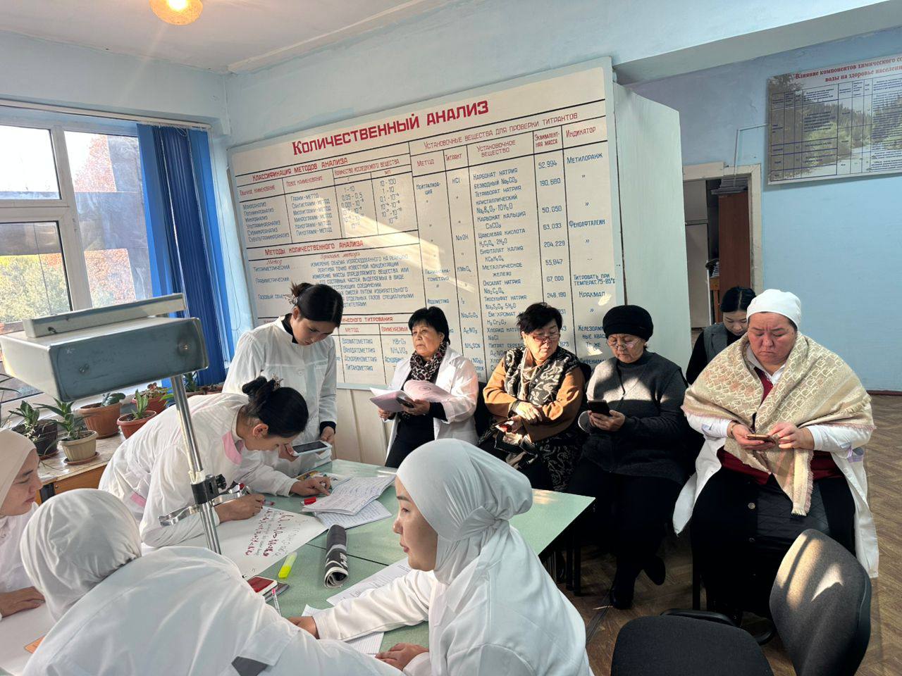 photo_5271834608385330633_y