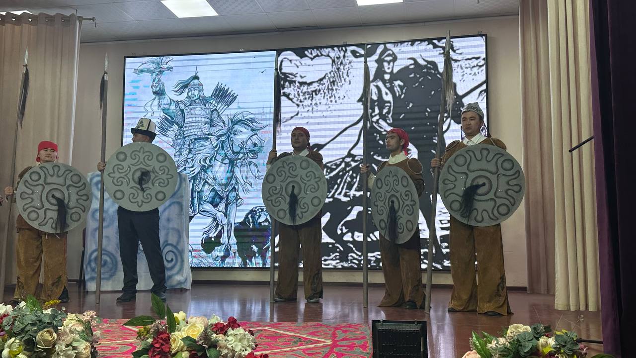 photo_5272015770105876816_y