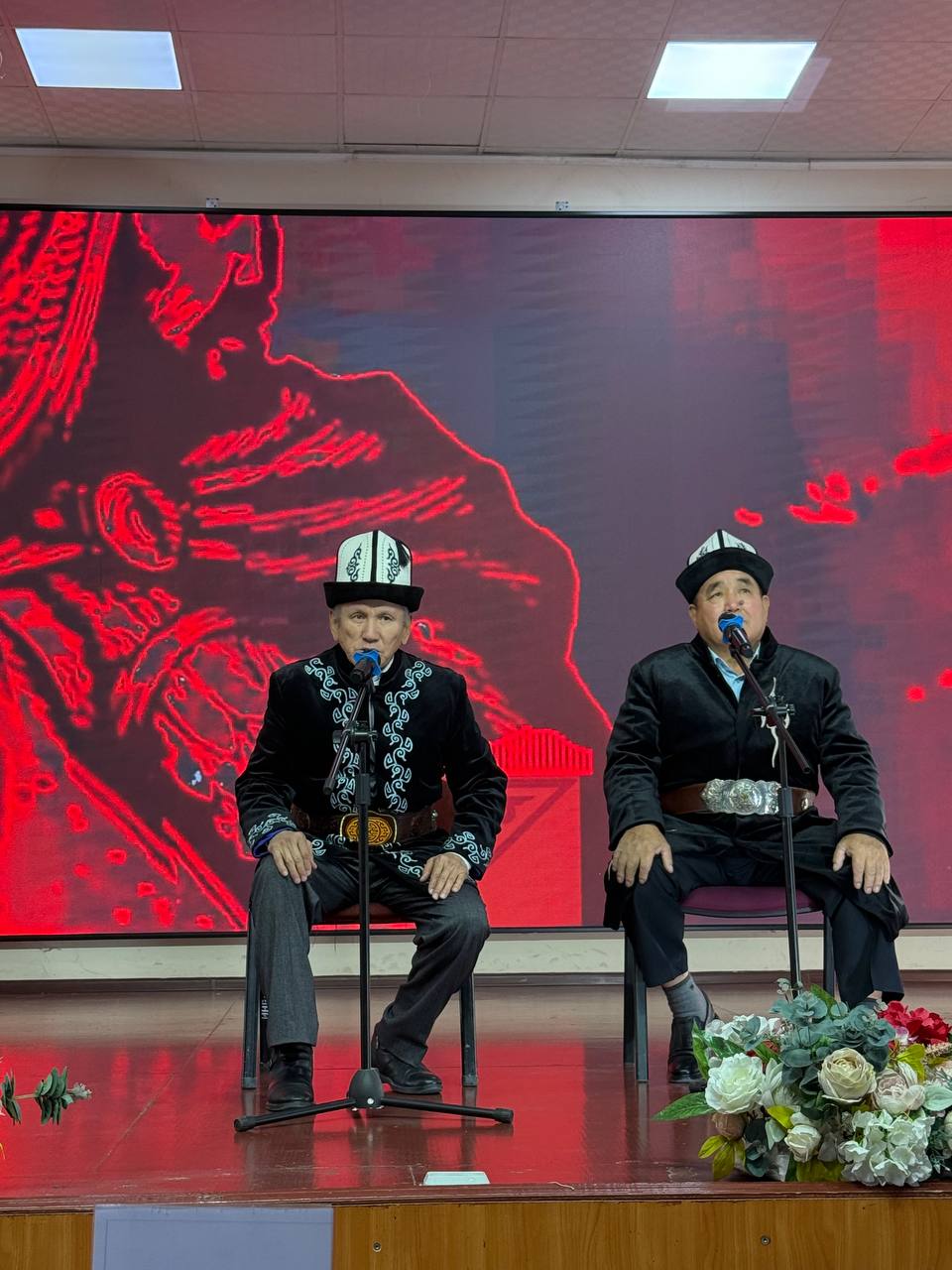 photo_5278231708769652385_y