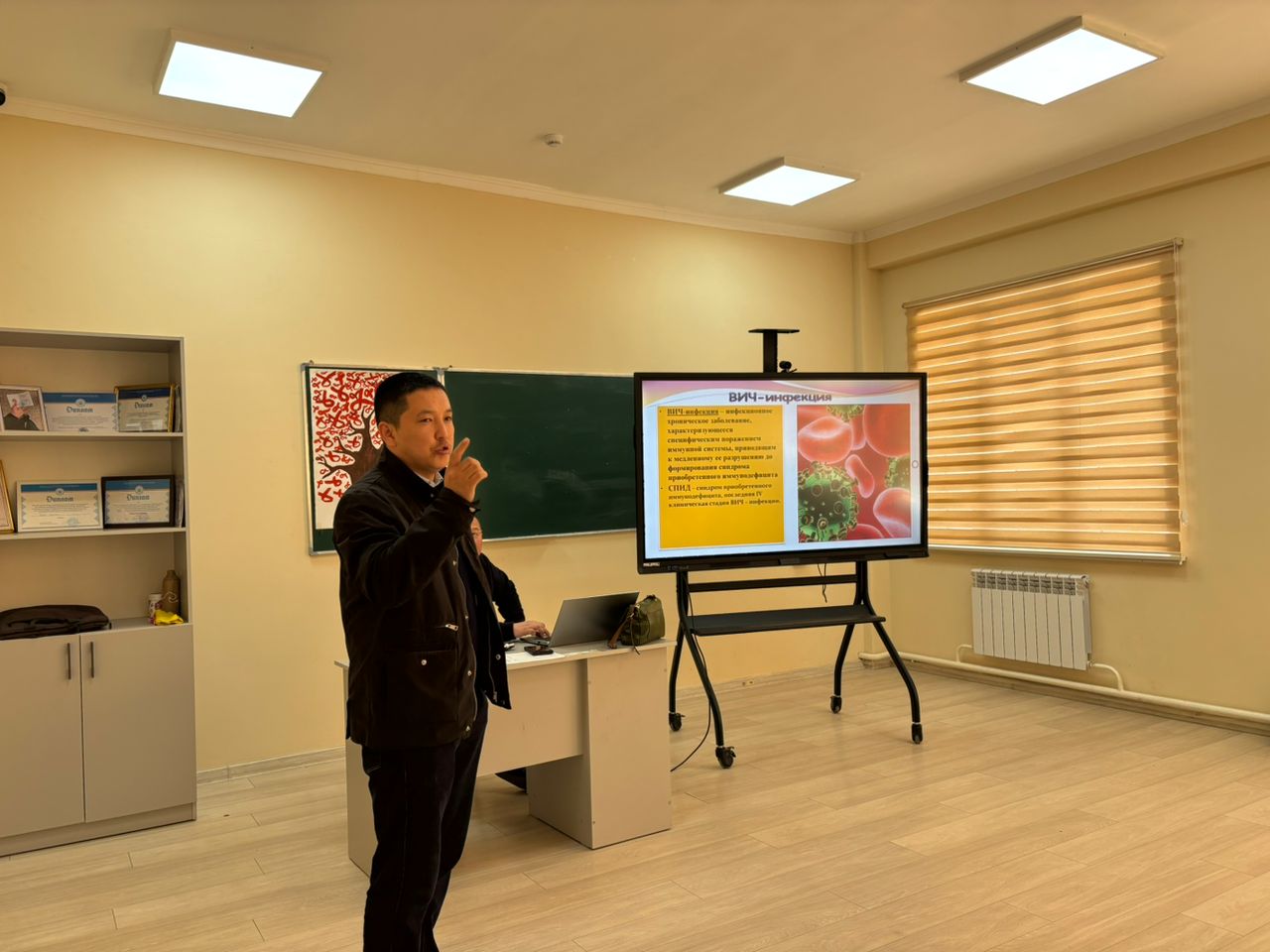 b701d119-1de8-43a1-8baf-f3d9d947a5c3