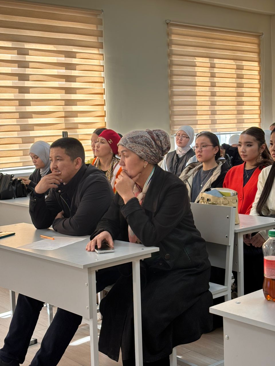 e9c323d8-812a-40b8-bc07-cb326dc3ea3f