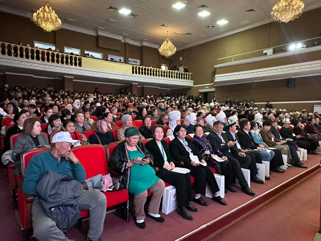 WhatsApp Image 2025-12-01 at 16.39.38