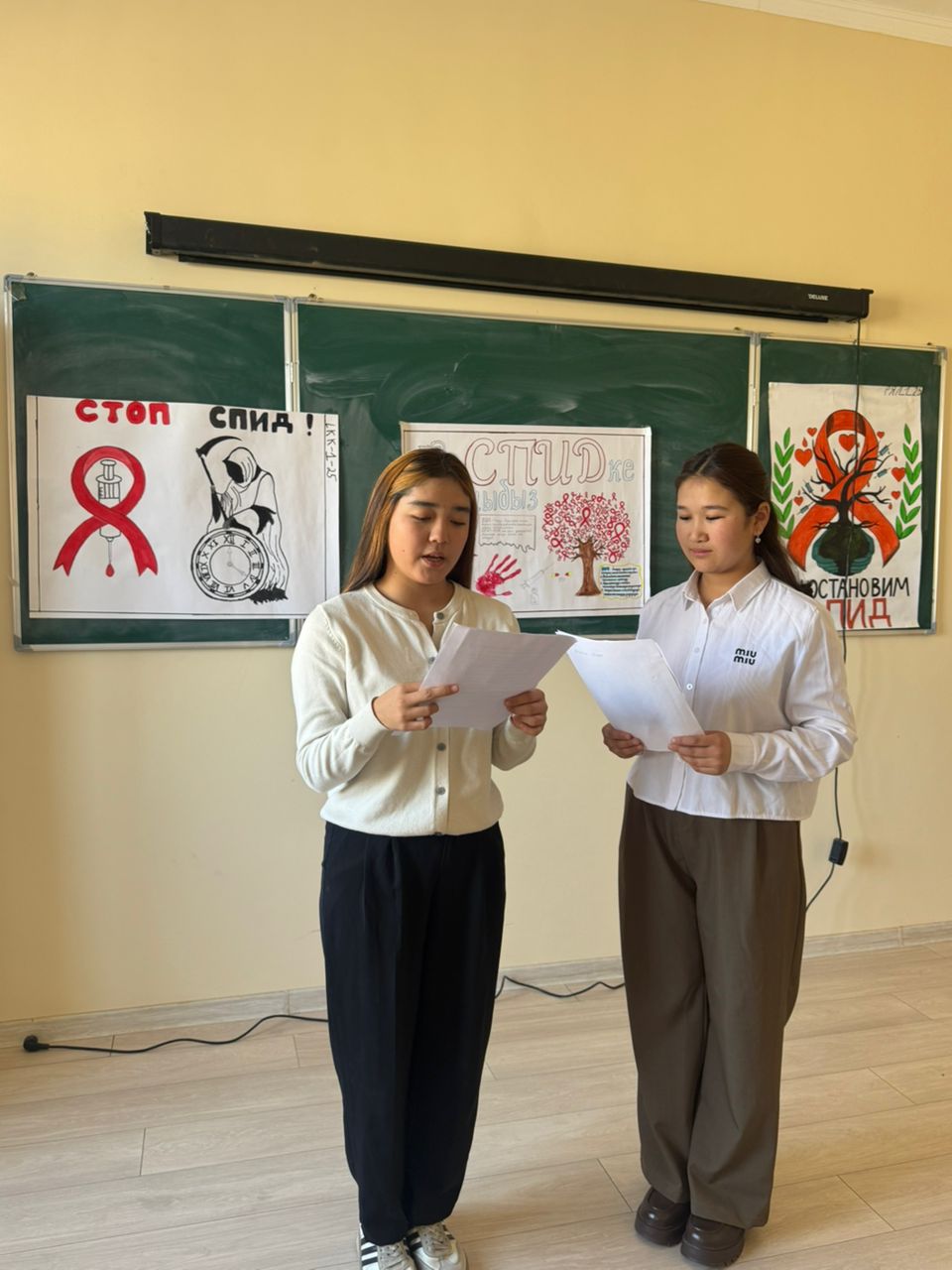 2ad2bccb-a3d2-4fee-9277-c1711a1c51b1