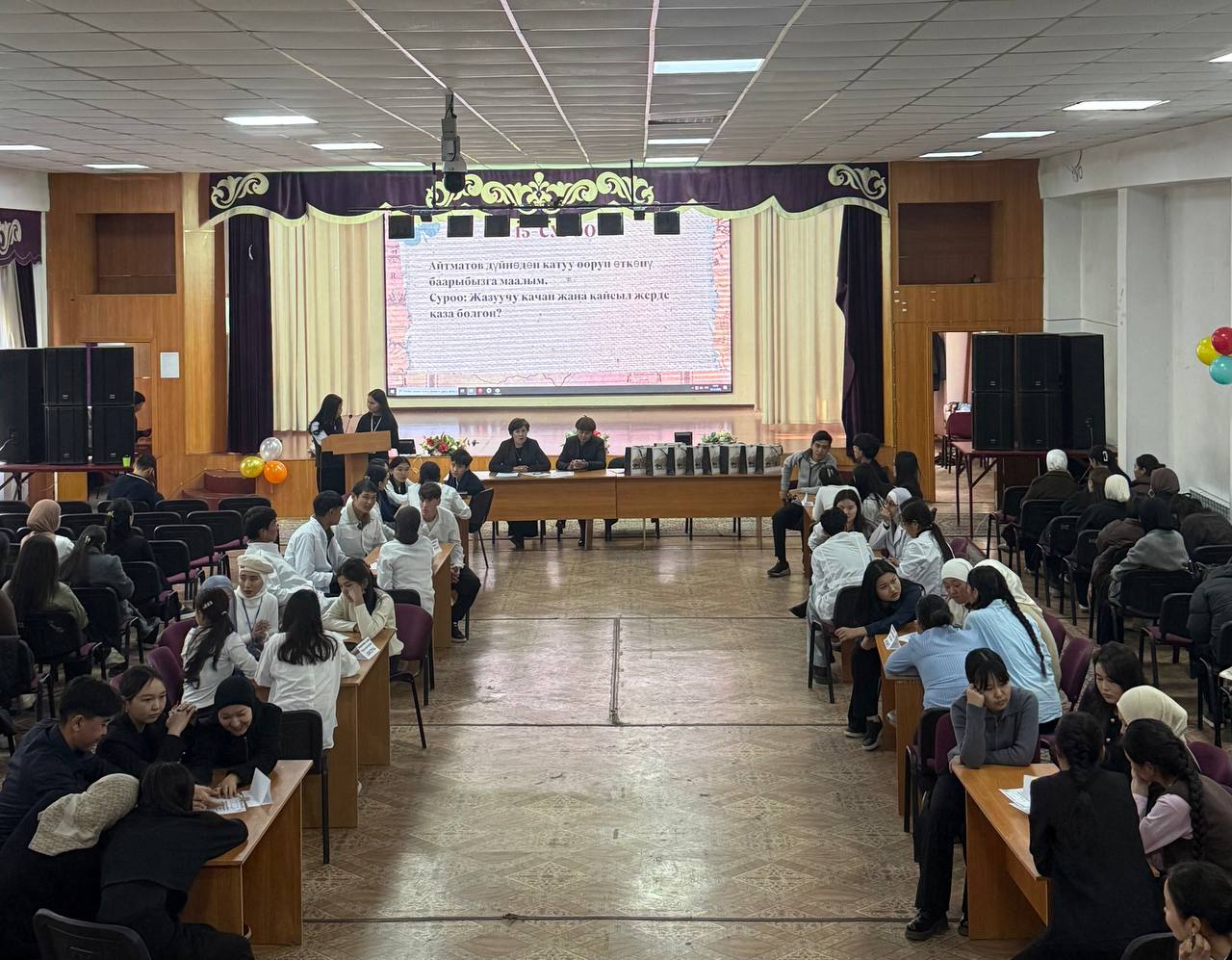 photo_5298749471917281066_y