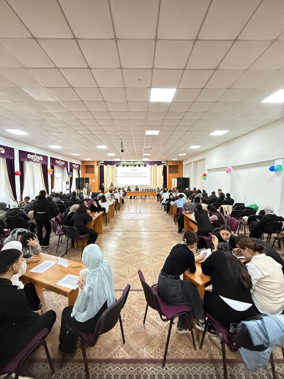 photo_5298749471917281063_y