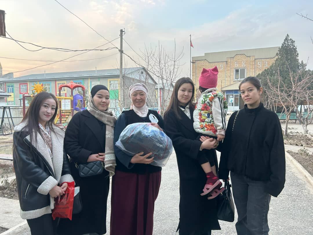 photo_5312521533660007451_y