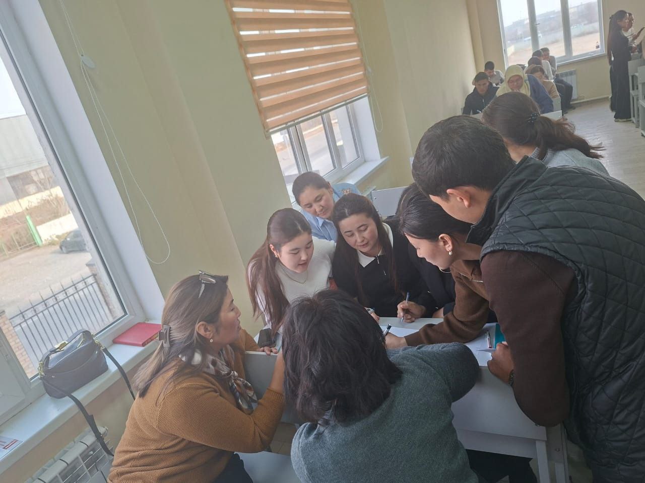 photo_5309922159322927521_y