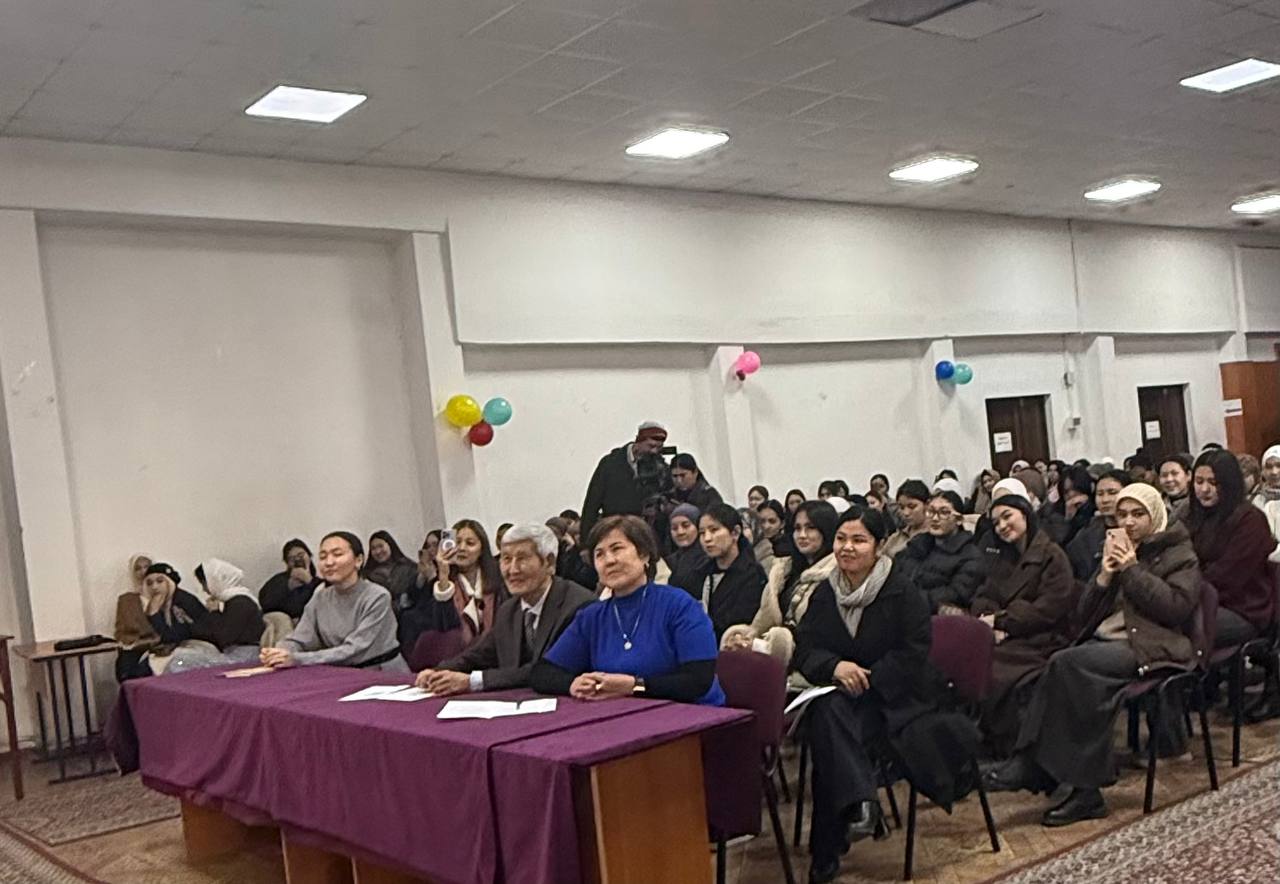 photo_5323401789627370591_y