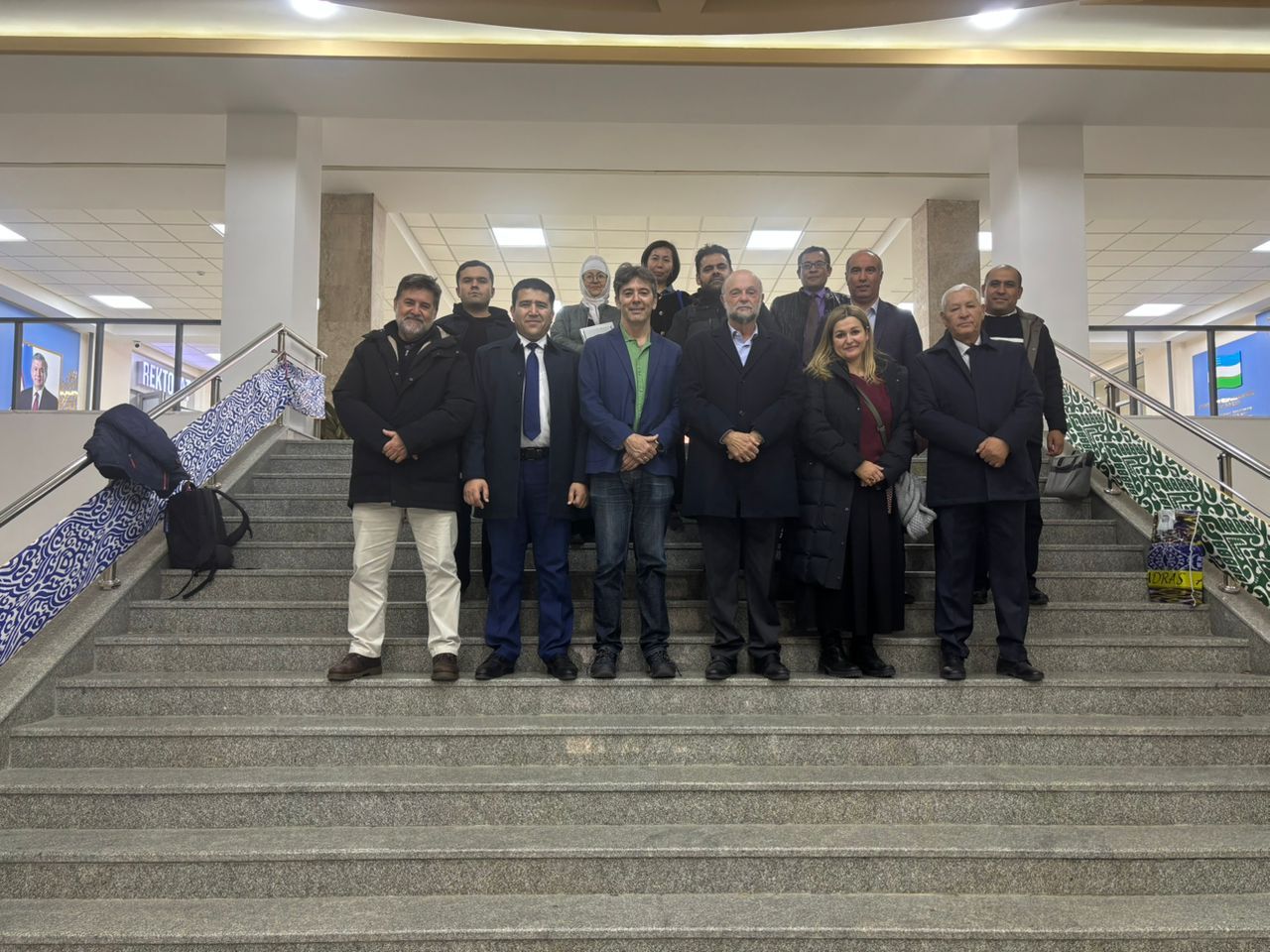 photo_5332815700810206388_y