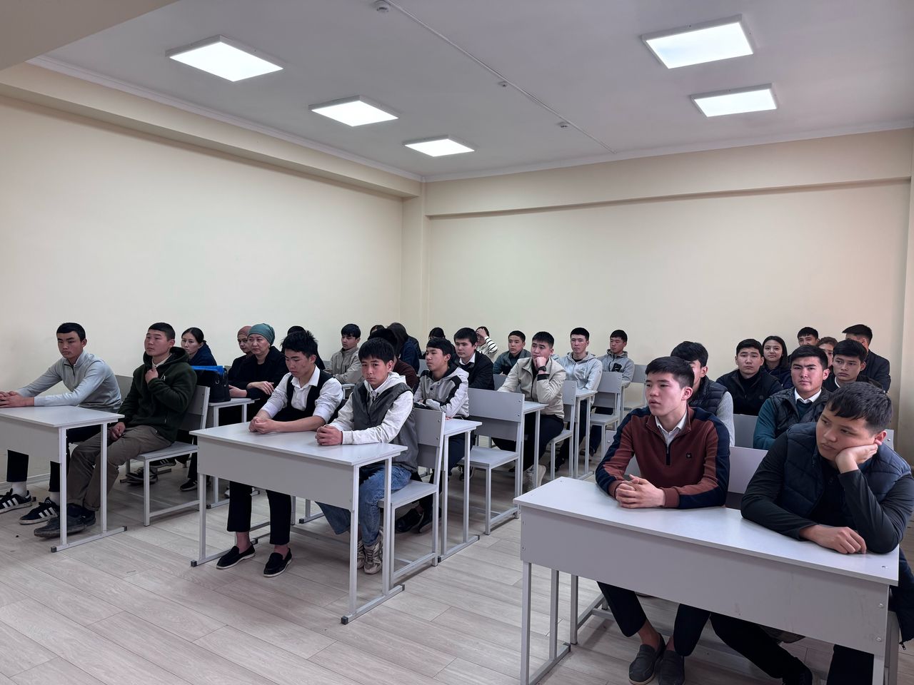 WhatsApp-Image-2025-03-28-at-12.30.04