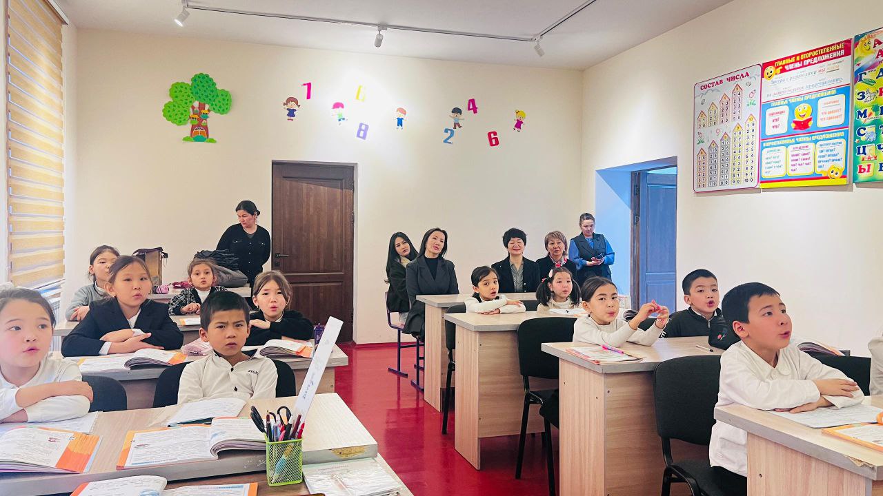 photo_5262699608083730832_y