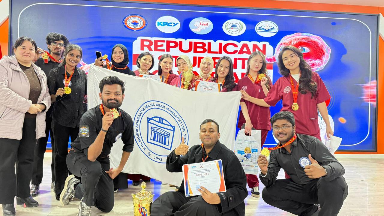 photo_5271955563254322533_y