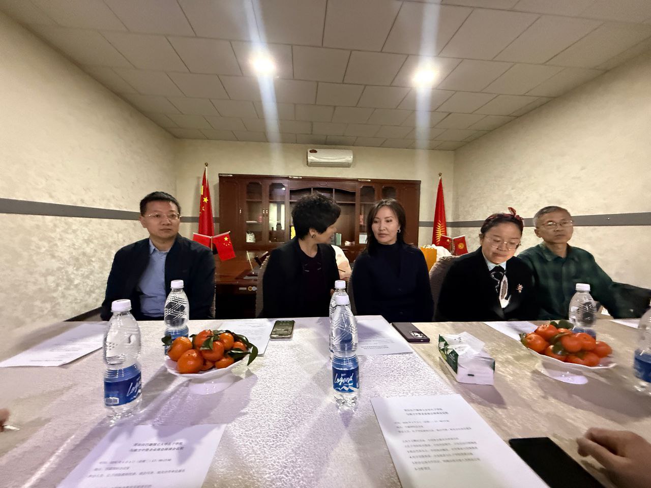 photo_5278477501158069338_y