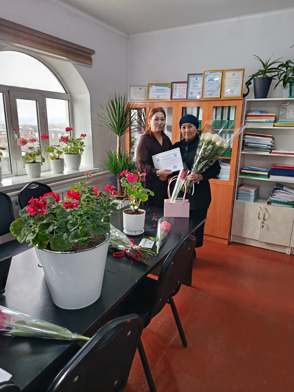 ee563fbe-43d6-4eb2-a04b-7c154b50826b