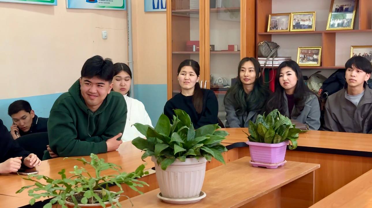 photo_5314751356126041835_w