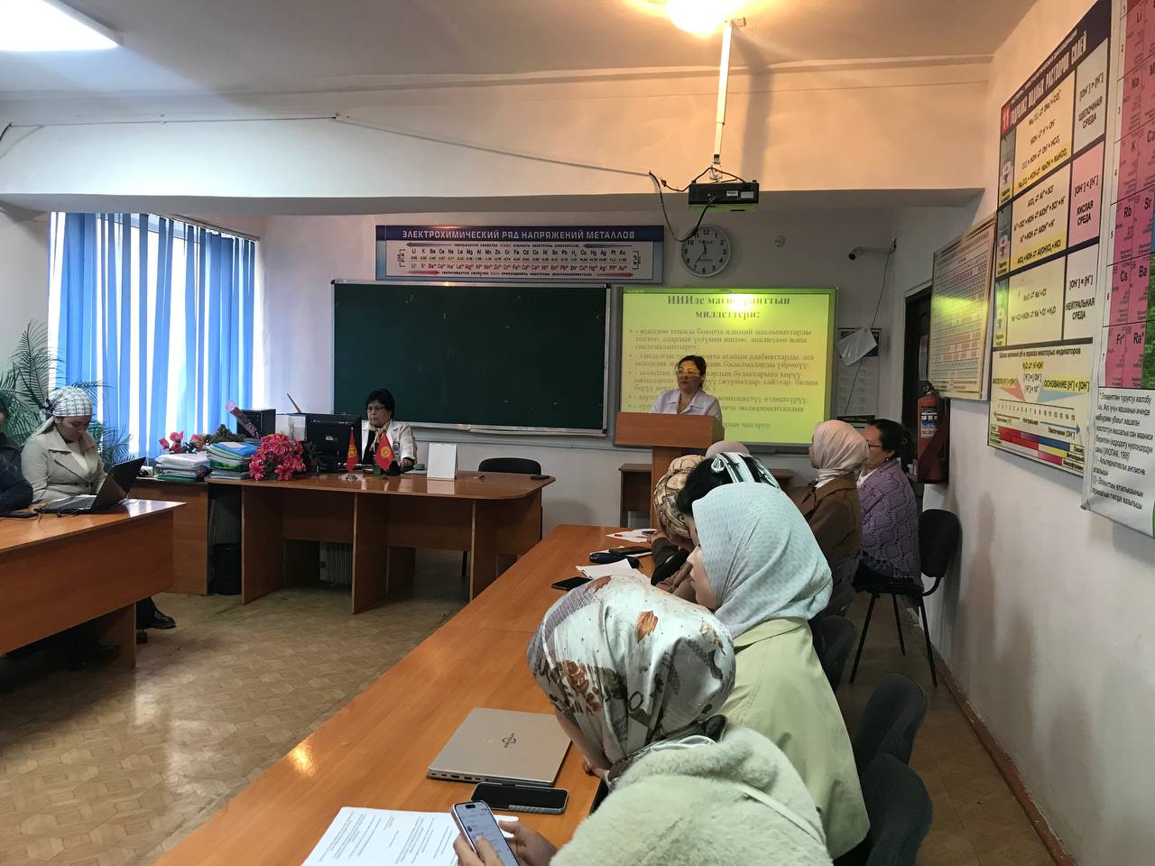 photo_5339298932468683239_y