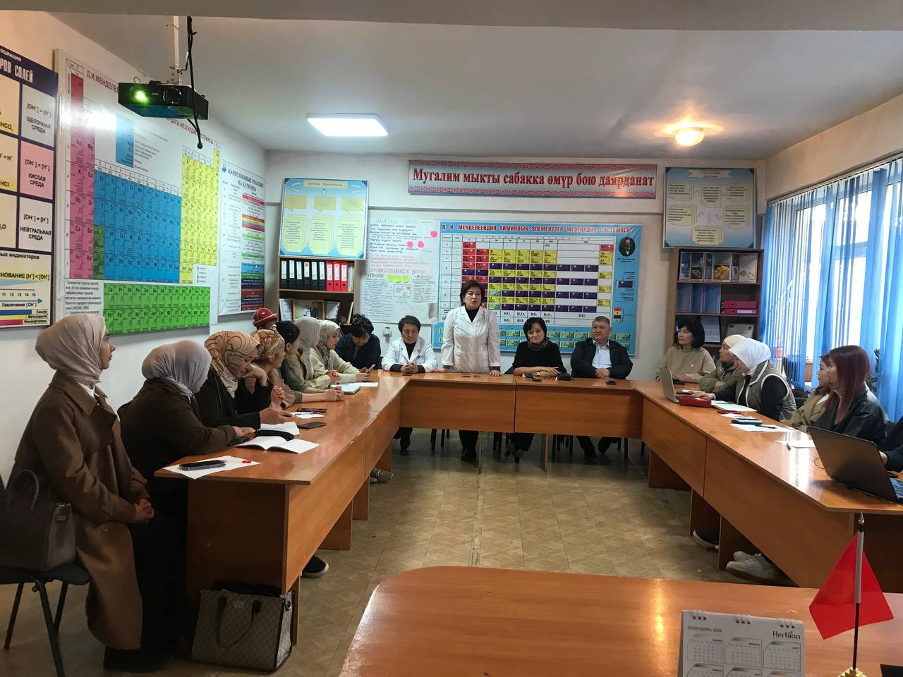 photo_5339298932468683243_y