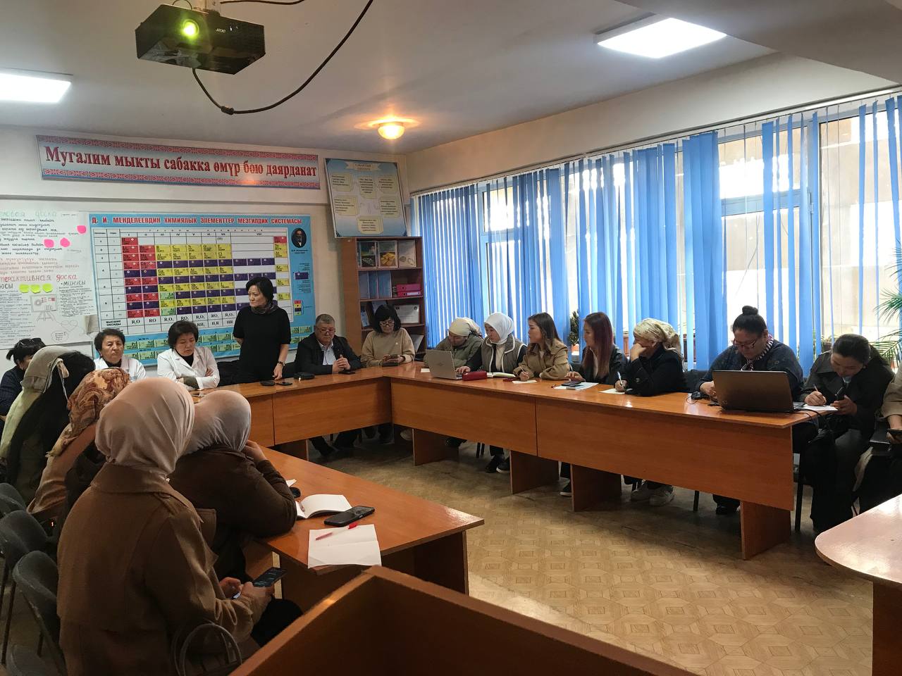 photo_5339298932468683246_y